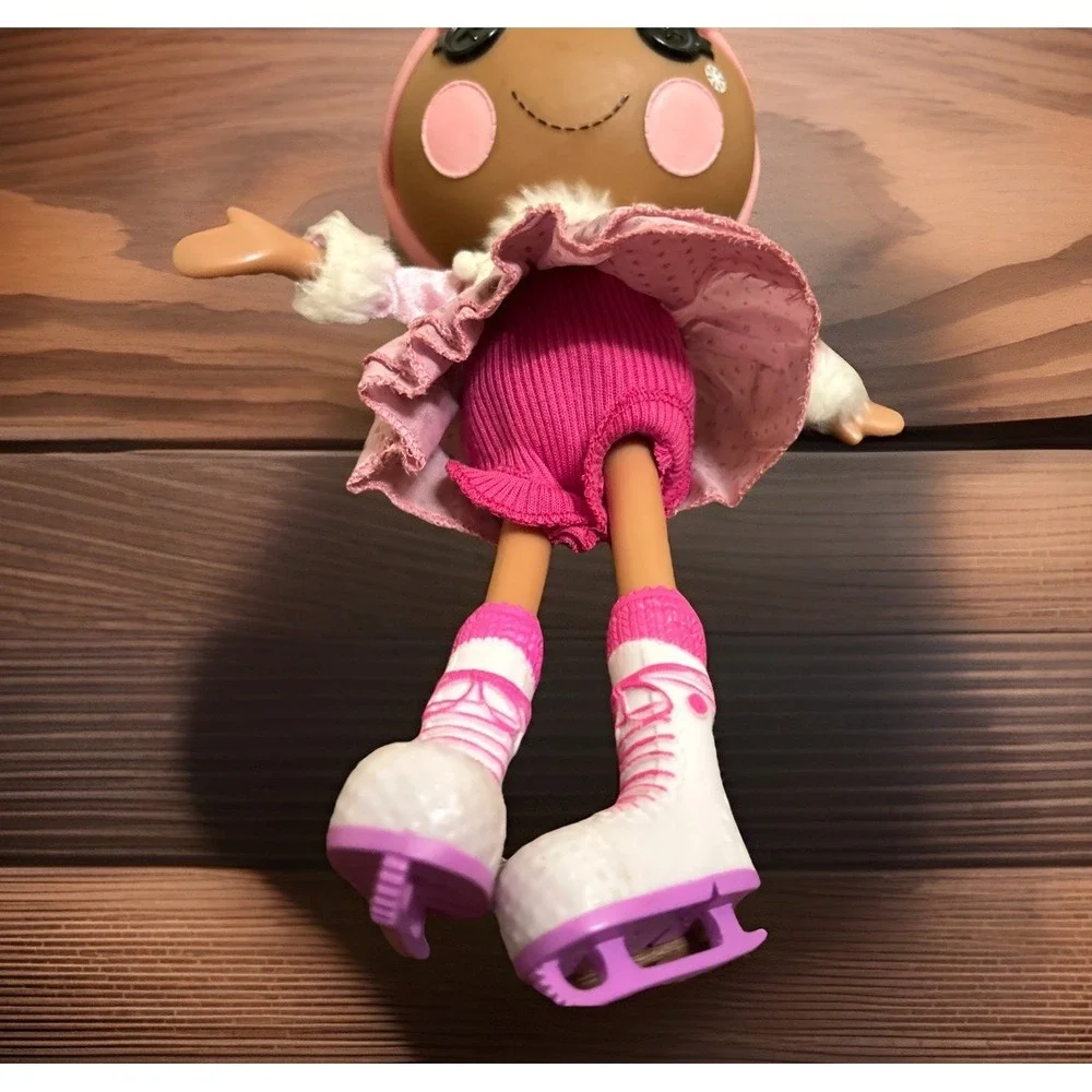 Lalaloopsy Swirly Figure Eight Ice Skater Doll Full Size 13'' Pink Hair No Pet - Picture 4 of 6